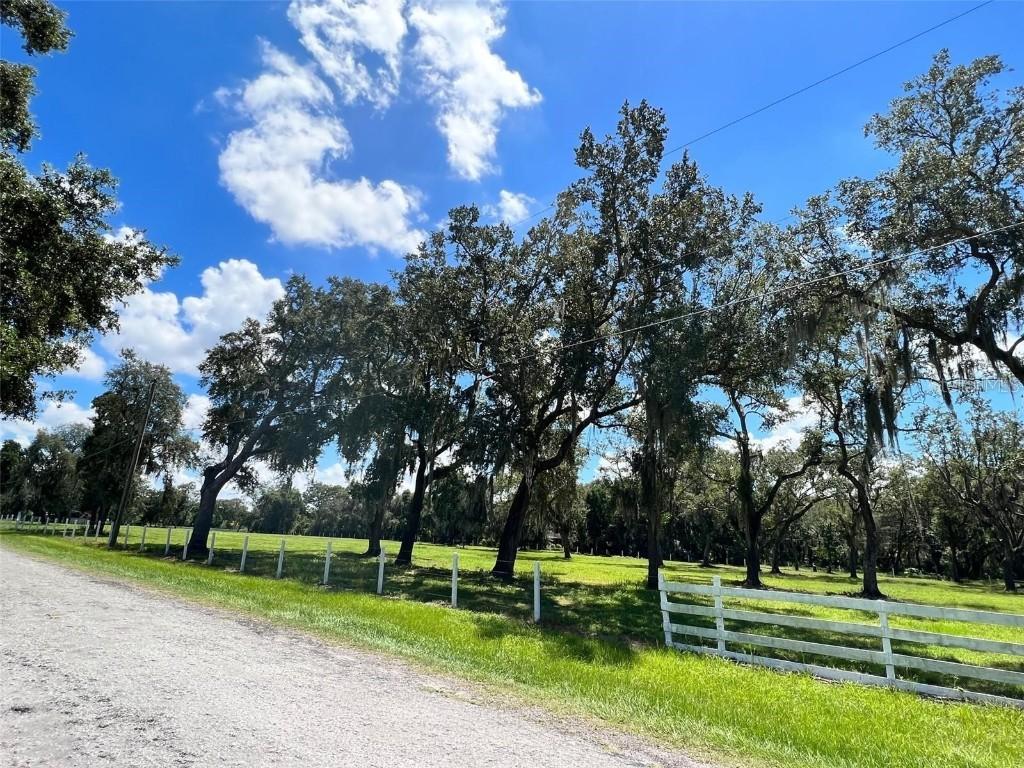 Simmons Rd., Kissimmee, FL 34744