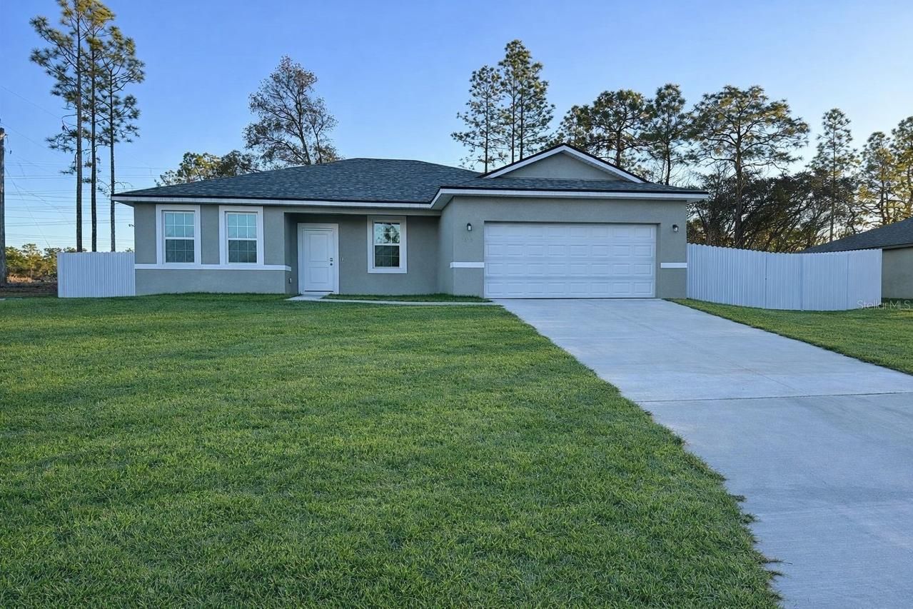 2701 W Tracy Ct., Dunnellon, FL 34433