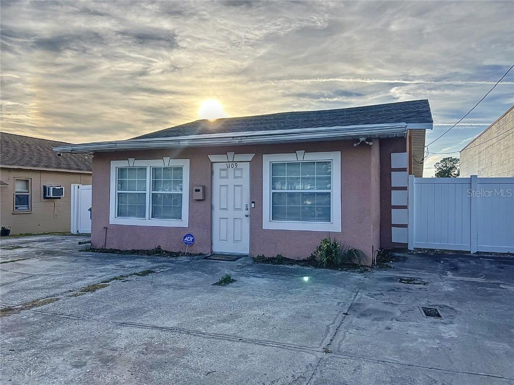 1109 5th St., Winter Haven, FL 33880