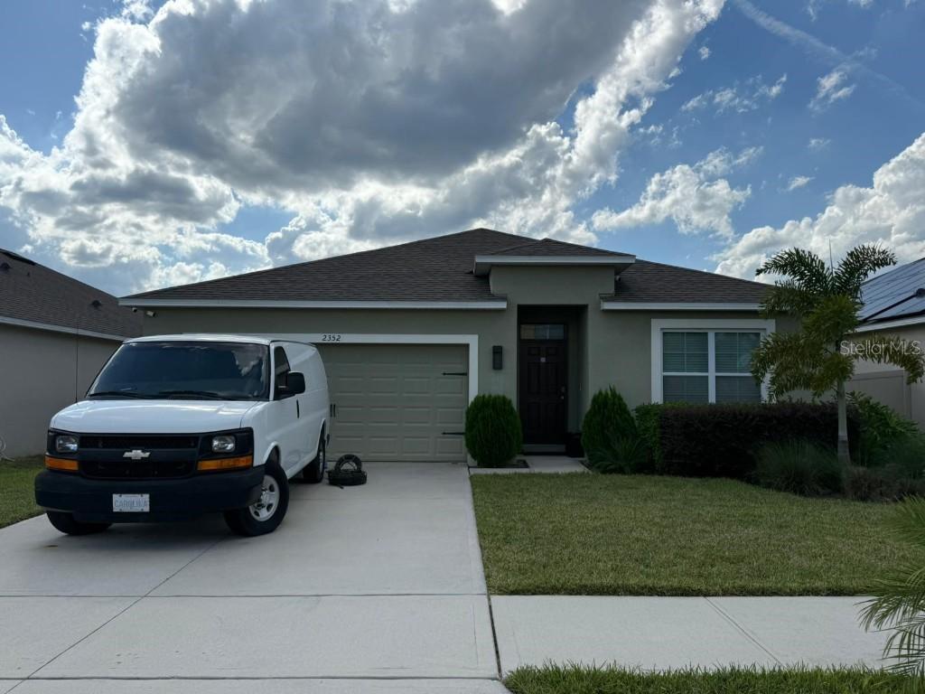 2352 White Poppy Dr., Kissimmee, FL 34747