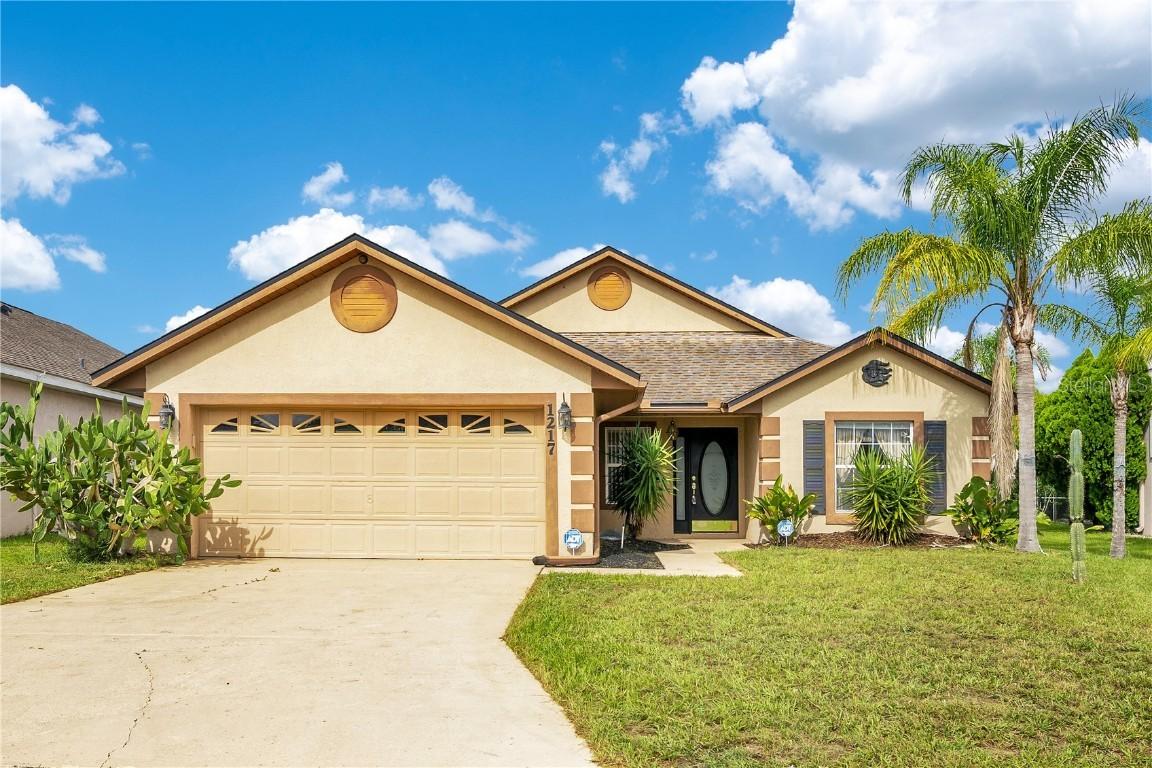 1217 Jaybee Ave., Davenport, FL 33897