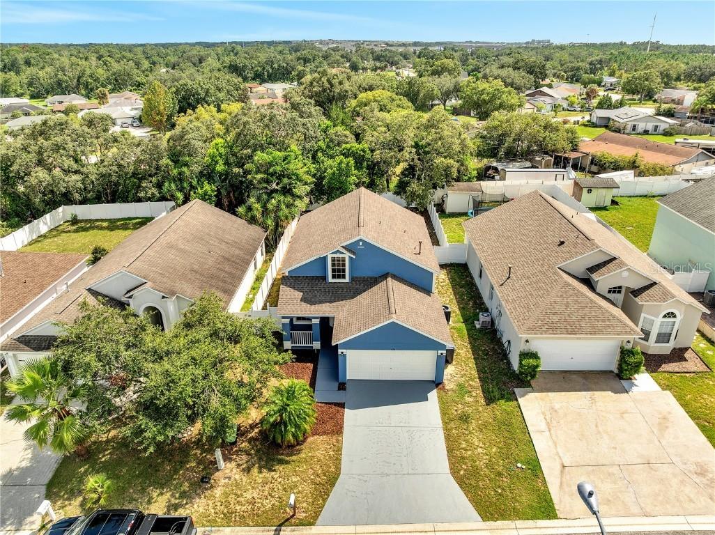424 Royal Ridge Dr., Davenport, FL 33837