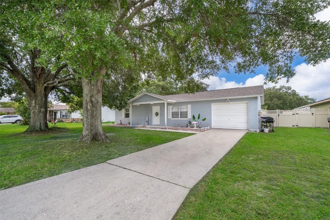 414 Short Dr., Kissimmee, FL 34759