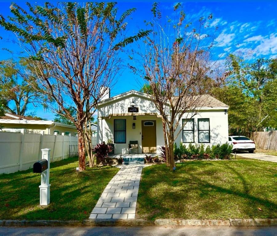 209 W Idlewild Ave., Tampa, FL 33604
