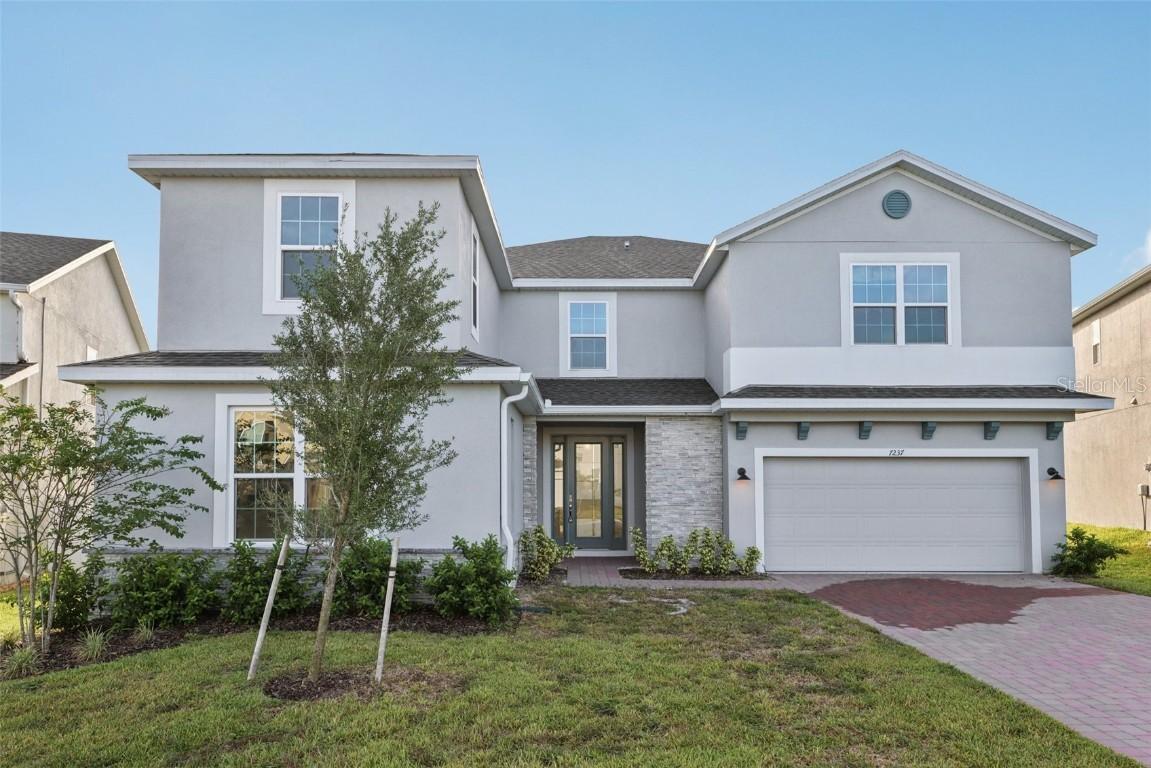 7237 Dilly Lake Ave., Groveland, FL 34736