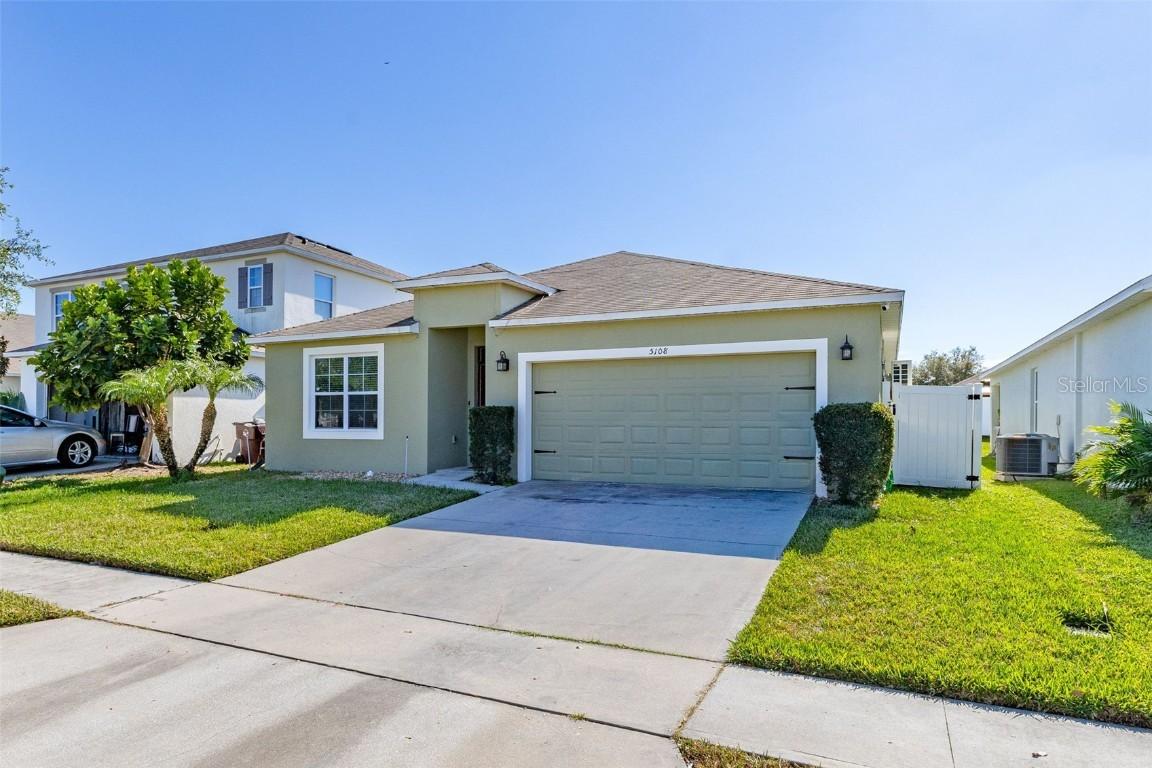 5108 Fiddlewood Way, St Cloud, FL 34771