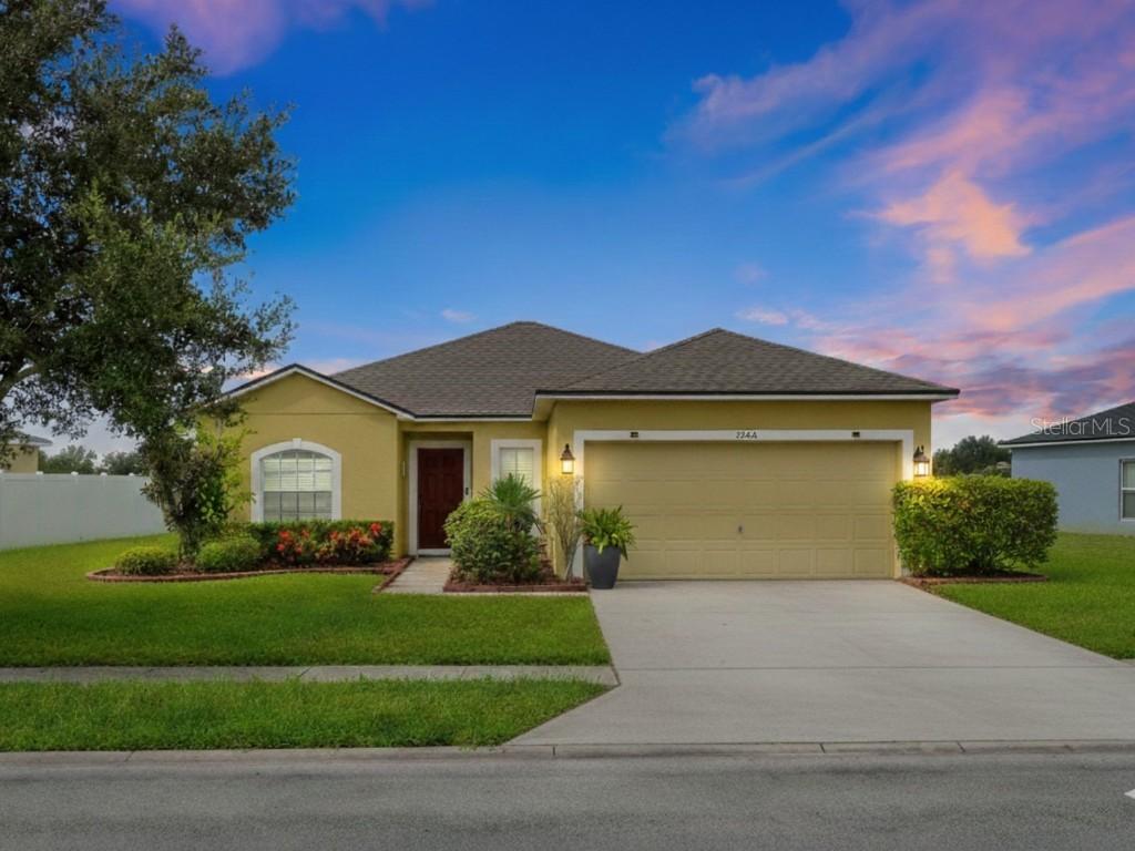 3146 Queen Alexandria Dr., Kissimmee, FL 34744