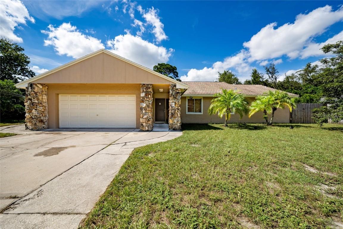 304 Shadow Oak Dr., Casselberry, FL 32707