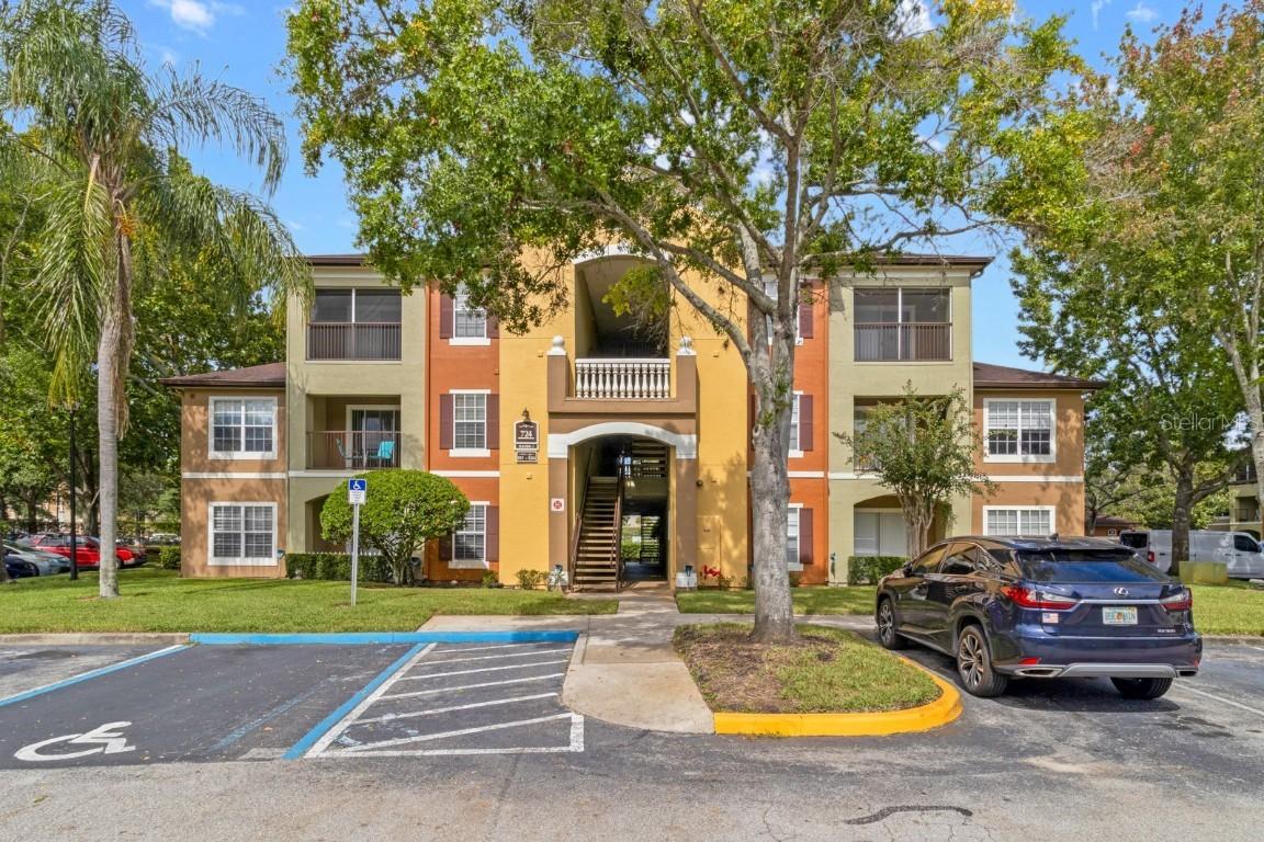 724 Crest Pines Dr. #511, Orlando, FL 32828