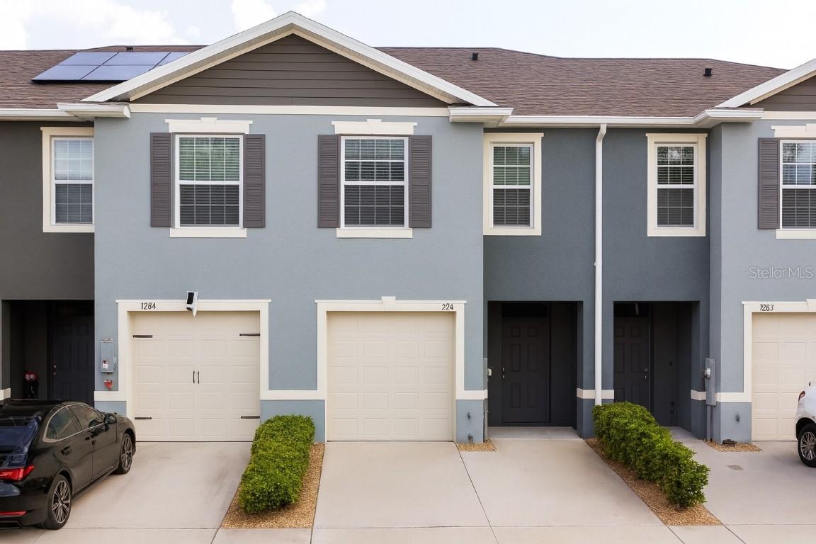 1288 Yellow Finch Dr., Davenport, FL 33837