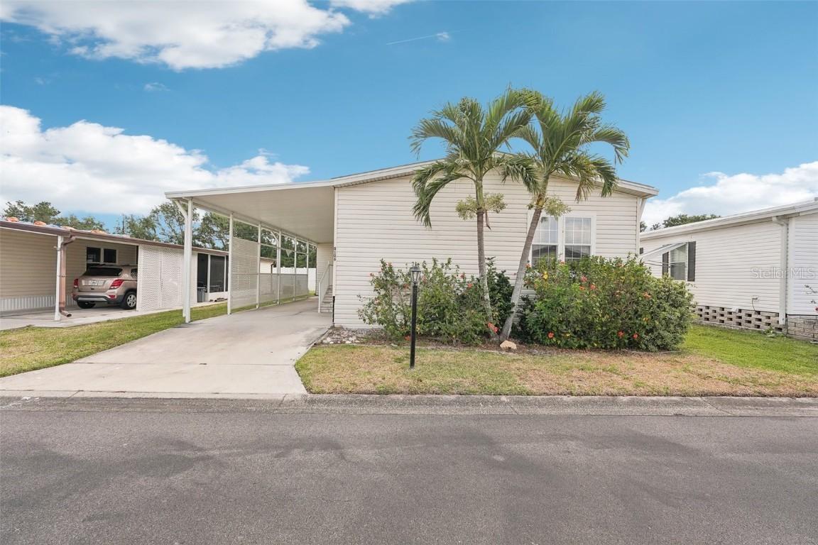 5316 53rd Ave. #Q106, Bradenton, FL 34203