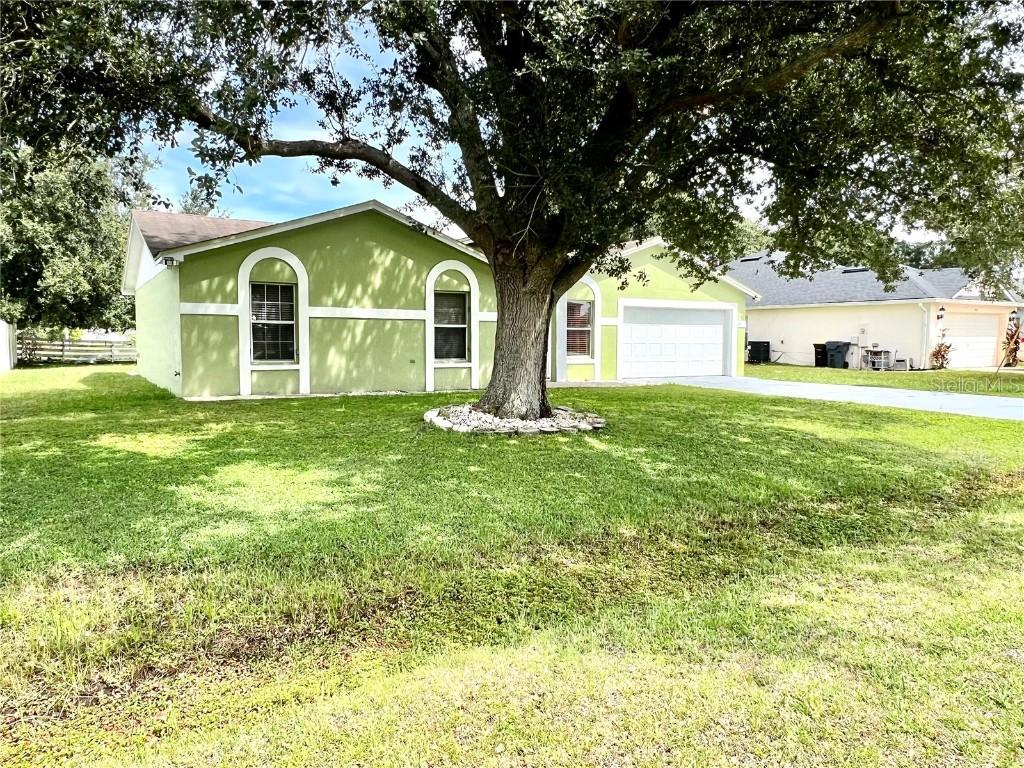 405 Albatross Ct., Poinciana, FL 34759