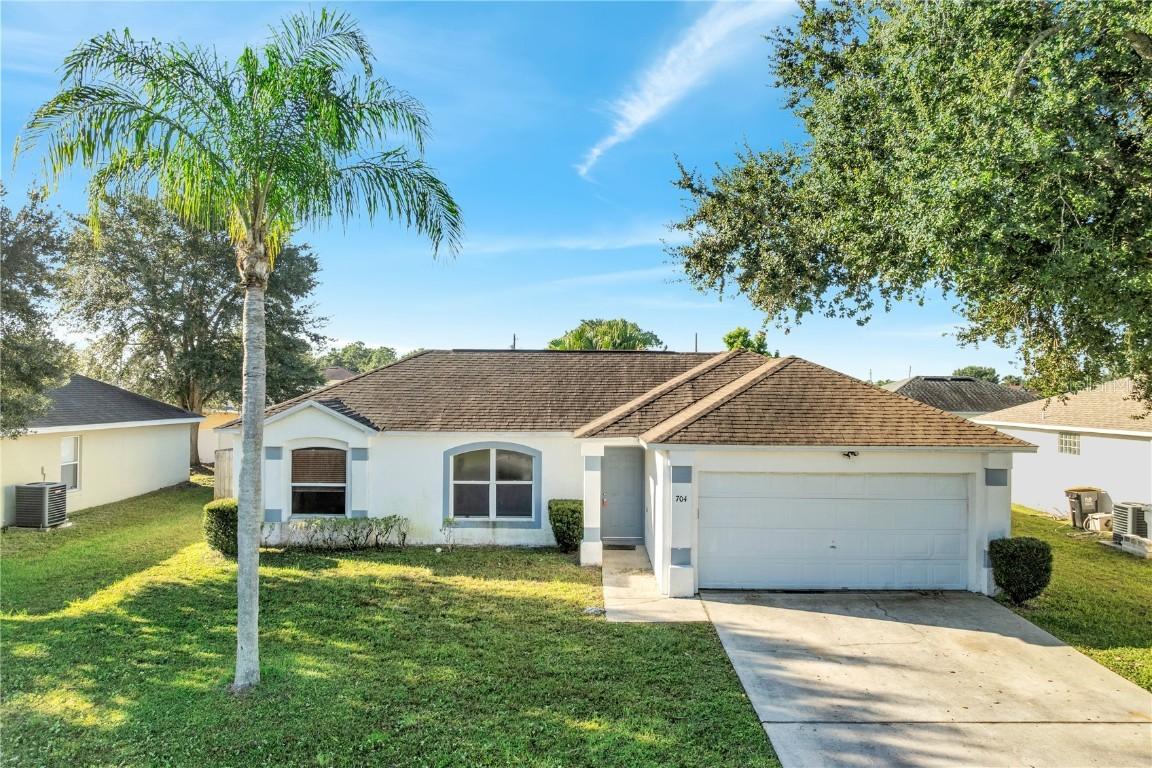 704 Fisher Dr., Kissimmee, FL 34759