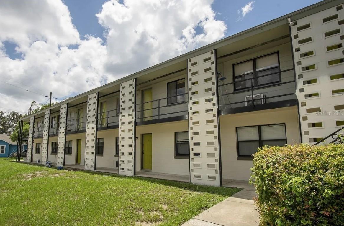 1216 Virginia Dr., Orlando, FL 32803