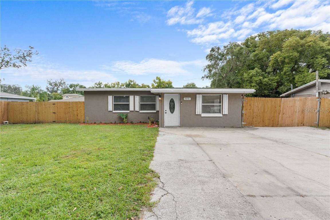 2016 Sunny St., Kissimmee, FL 34741