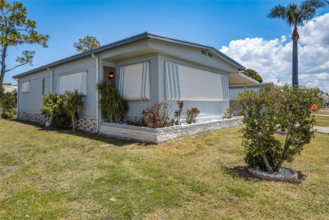 5619 Bayshore Rd. #312, Palmetto, FL 34221