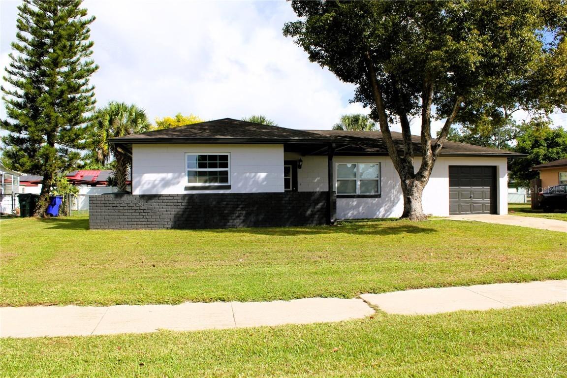 2015 Patrick St., Kissimmee, FL 34741