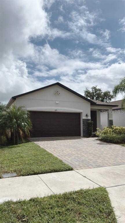 1251 Arisha Dr., Kissimmee, FL 34746