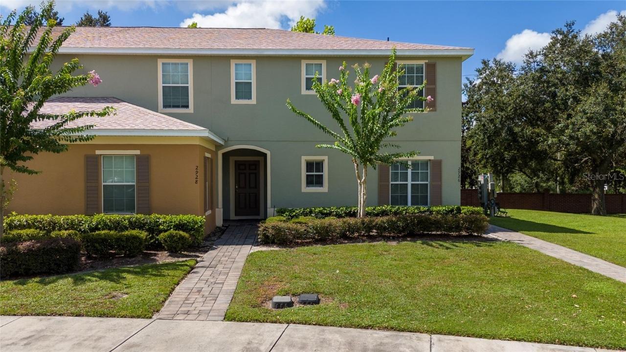 2926 Tanzanite Ter., Kissimmee, FL 34758