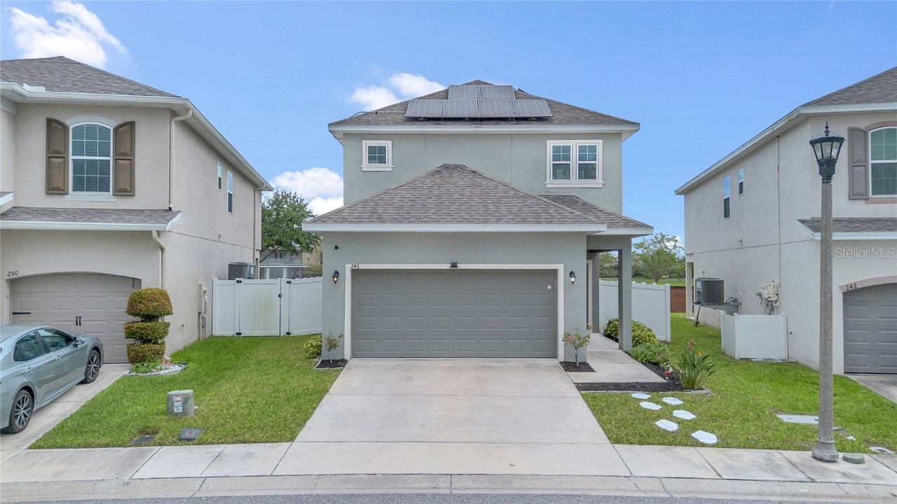 246 Aberdeen St., Davenport, FL 33896