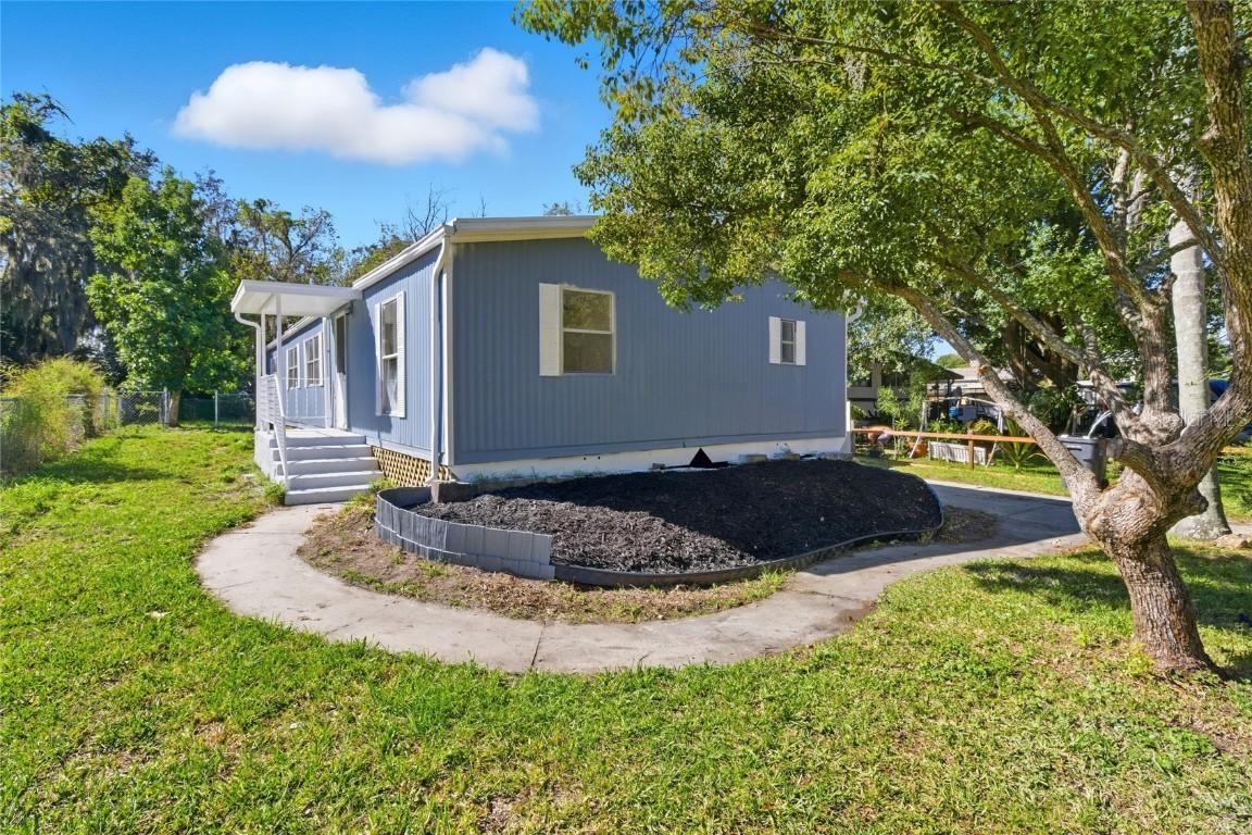 38 Flamingo Blvd., Winter Haven, FL 33880