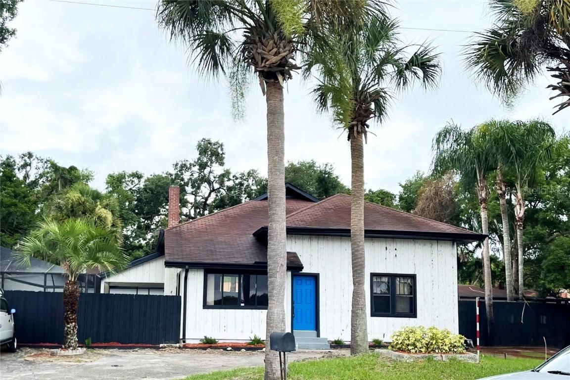 640 Avenue B, Winter Haven, FL 33881