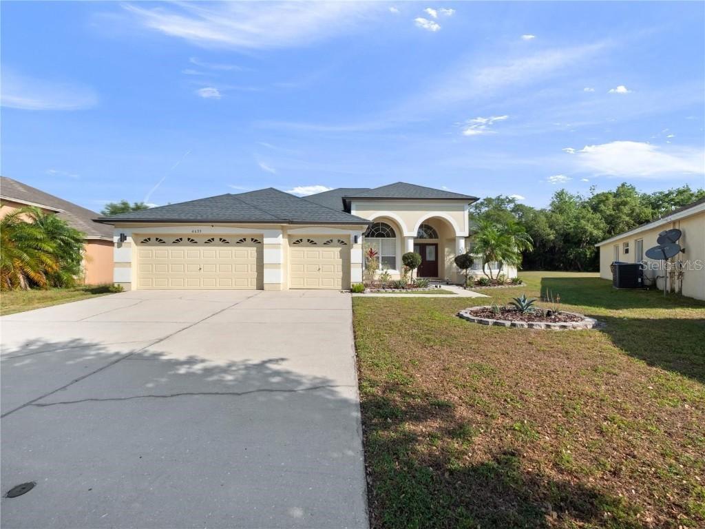 4633 Huron Bay Cir., Kissimmee, FL 34759