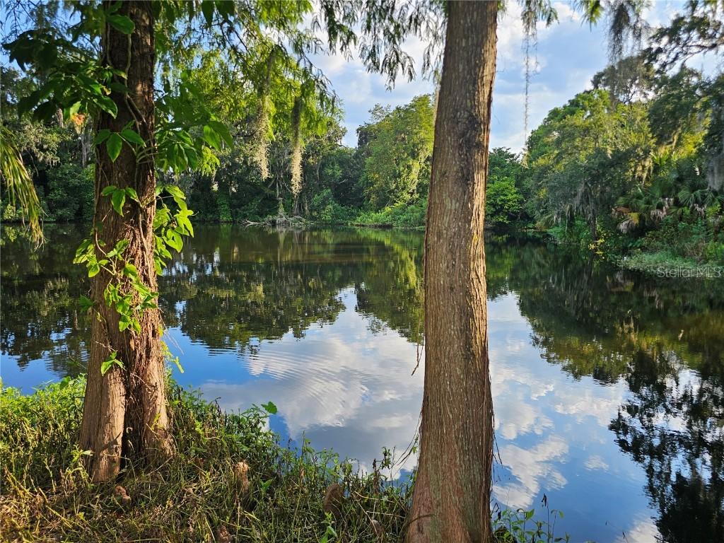 W W Central Ave., Orlando, FL 32811