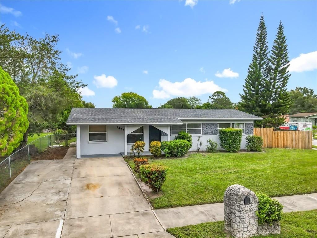 1423 Heber Cir., Orlando, FL 32811
