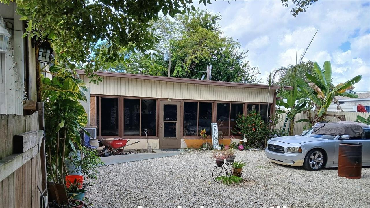 2818 Texas Ave., Kissimmee, FL 34741