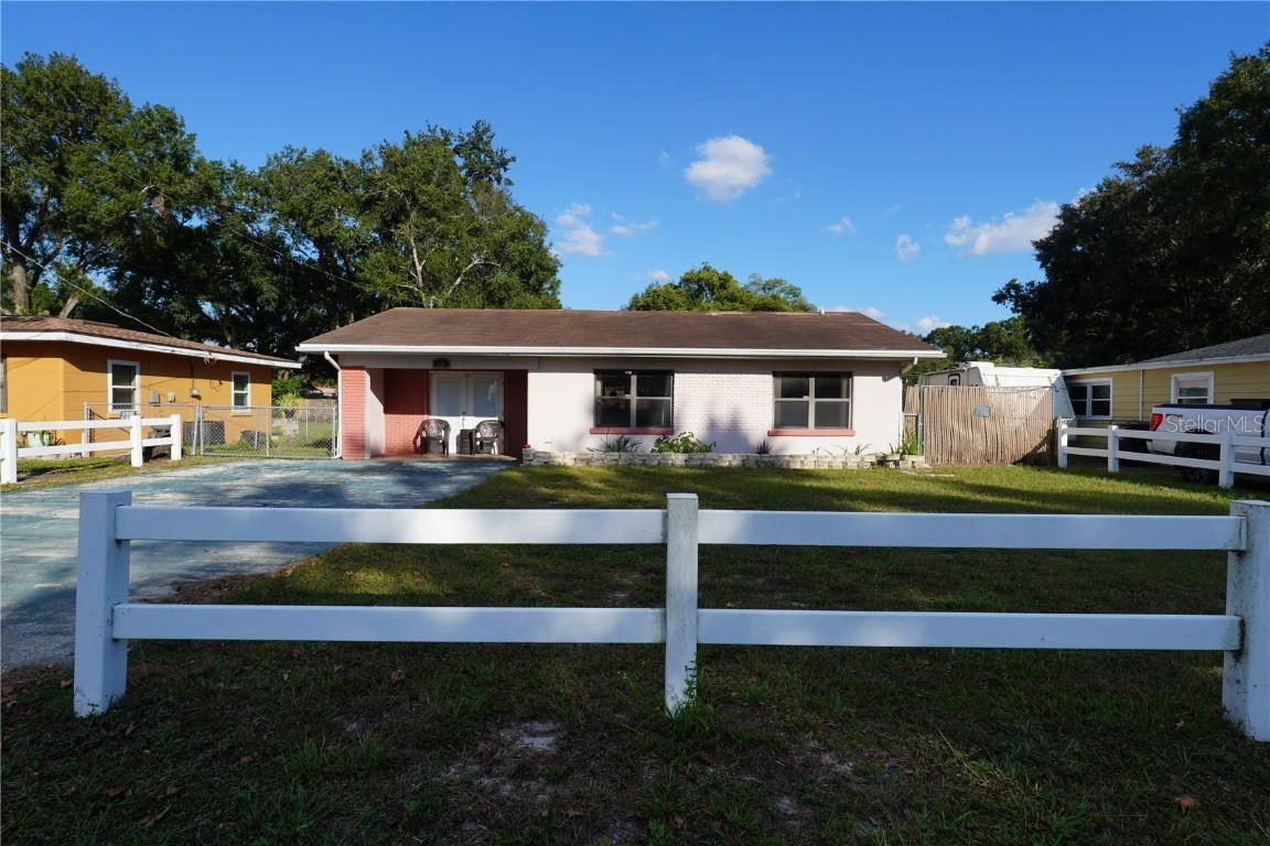 926 28th St., Winter Haven, FL 33881