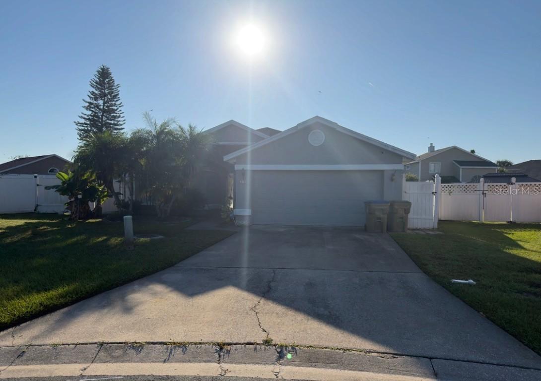 210 Coral Reef Cir., Kissimmee, FL 34743