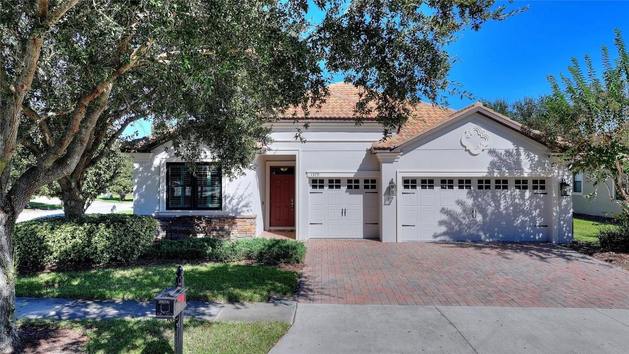 1379 Dolphin Head St., Davenport, FL 33896