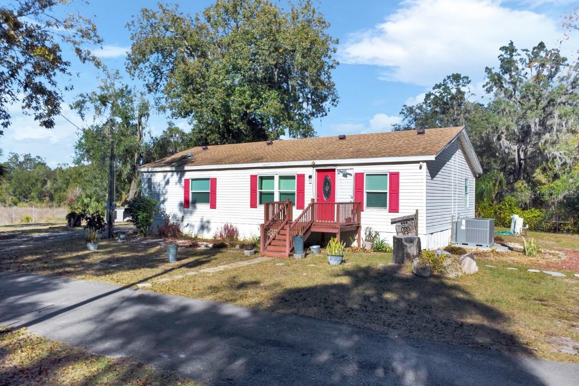 231 Water Oak Ln., Davenport, FL 33837