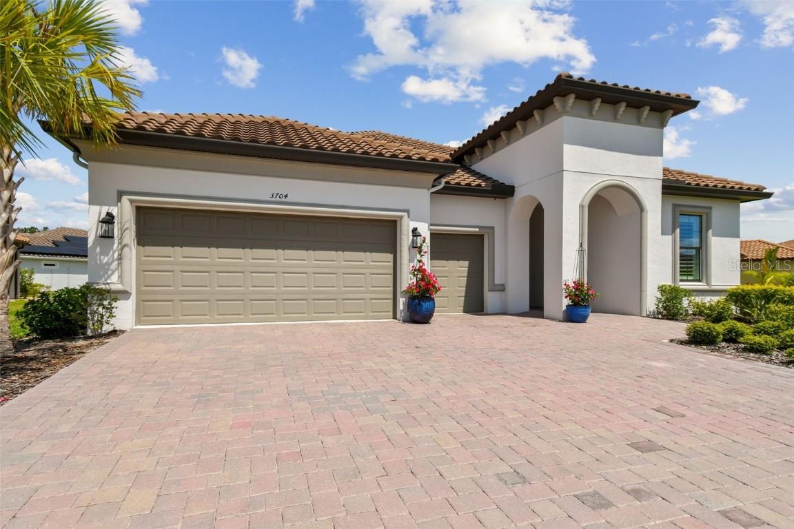 3704 Via Monte Napoleone Dr., Poinciana, FL 34759