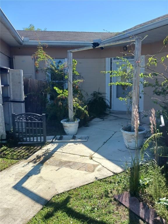 417 Club Cir., Lakeshore, FL 33854