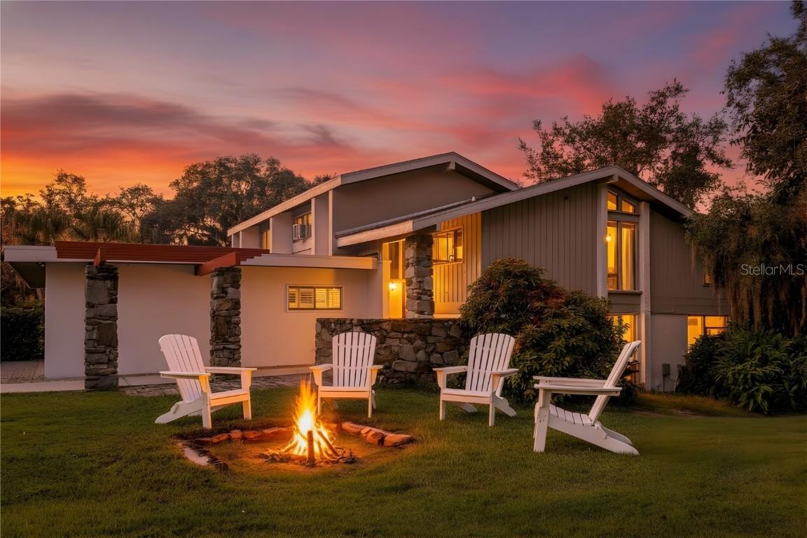 4 Nottingham Way, Haines City, FL 33844