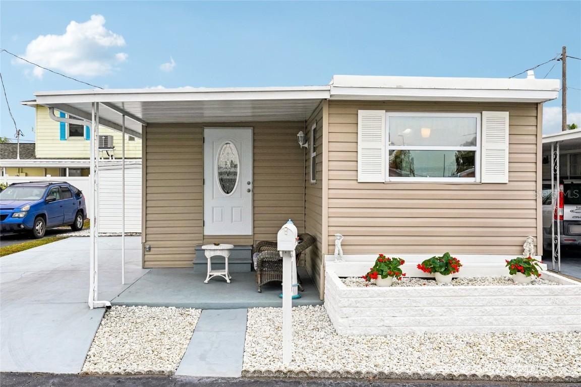 7490 46th Ave. #225, St Petersburg, FL 33709