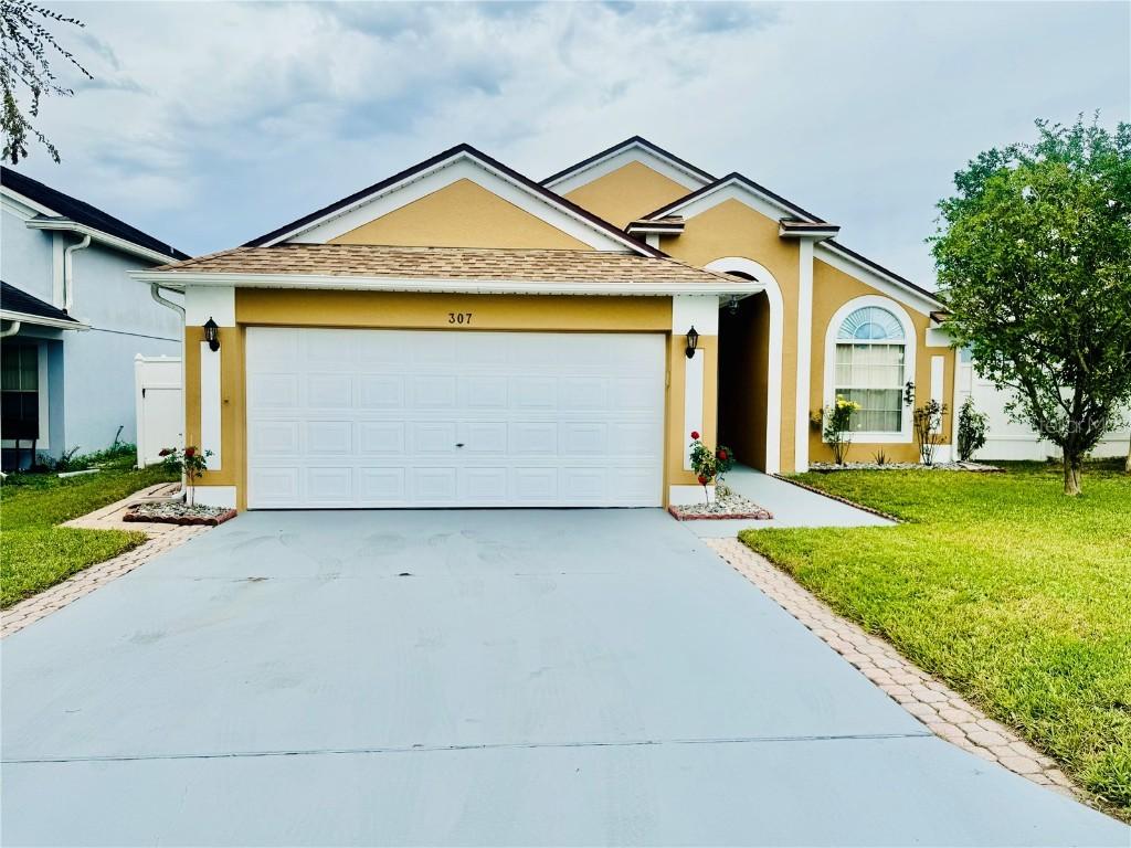 307 Nicholson Dr., Davenport, FL 33837