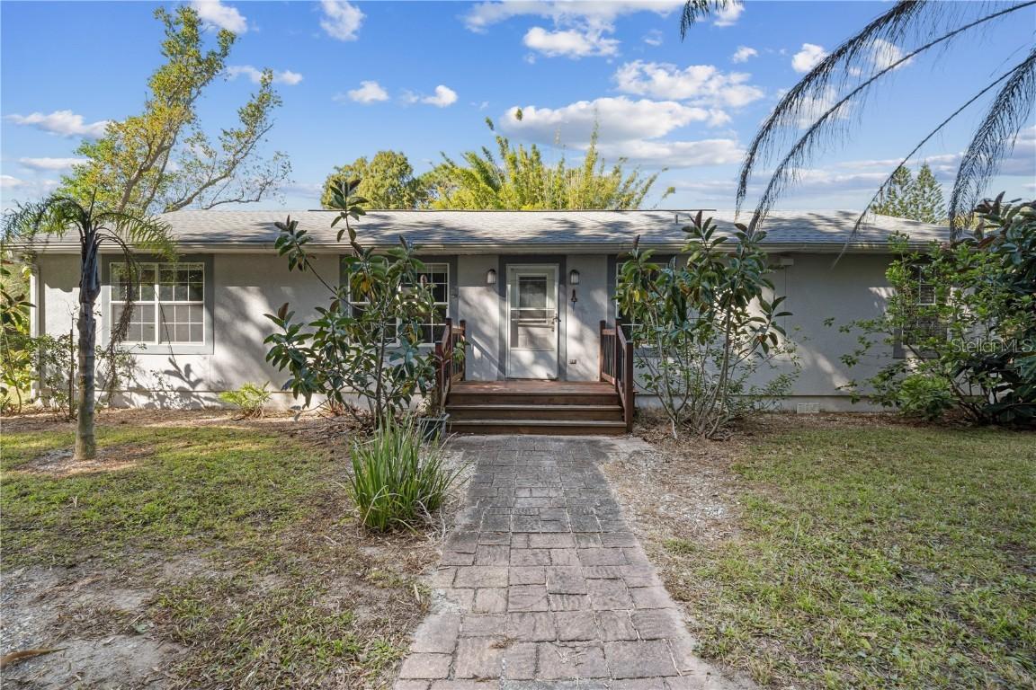 429 Diamond Acres Rd., Davenport, FL 33837