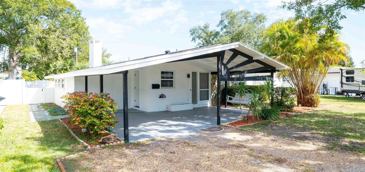 851 76th Ave., St Petersburg, FL 33702