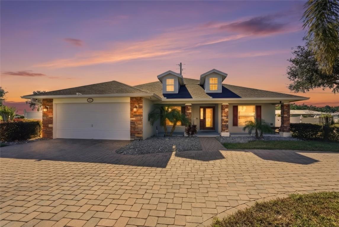 104 Bentley Oaks Blvd., Auburndale, FL 33823