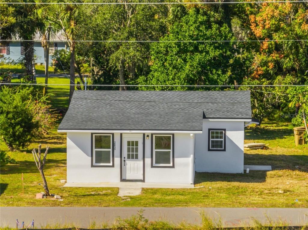 38835 Pine St., Umatilla, FL 32784