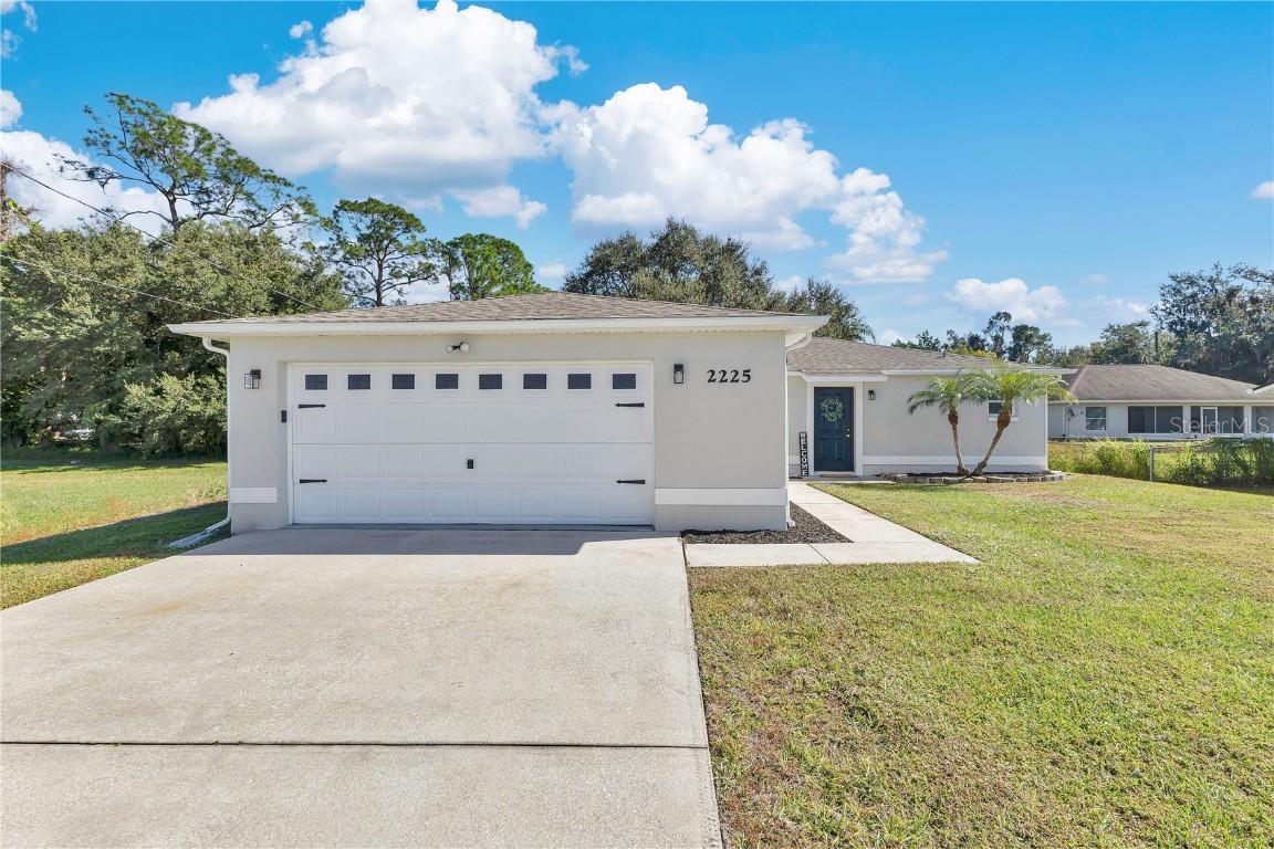 2225 Barbara Dr., St Cloud, FL 34771