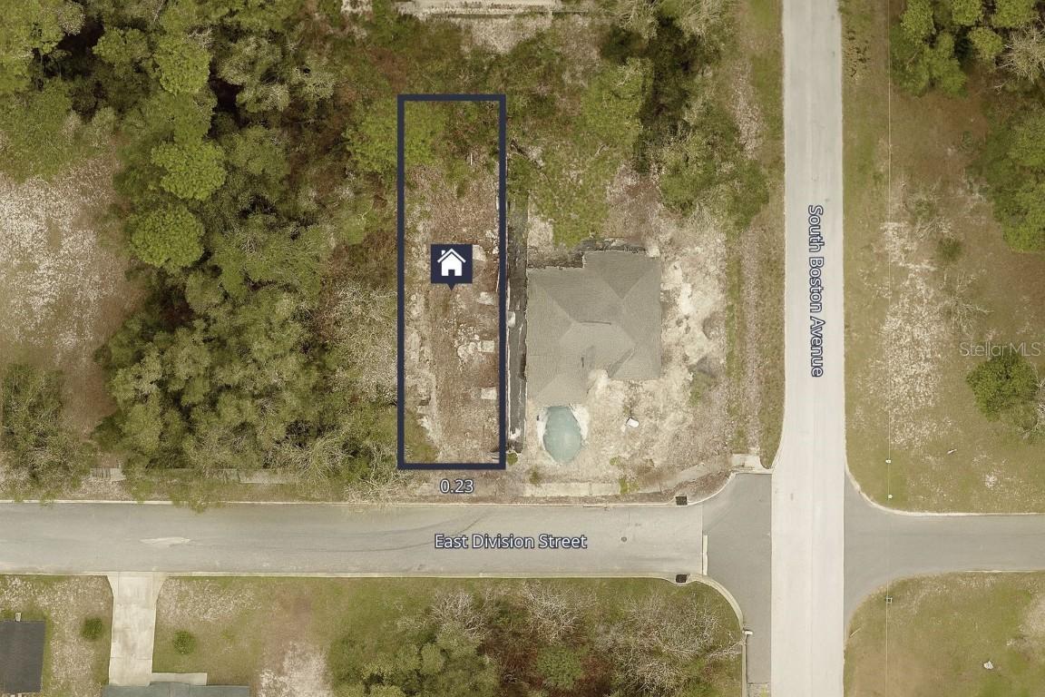 E Divison St Deland, Deland, FL 32724