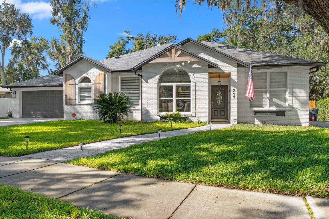 297 N Lake Jessup Ave., Oviedo, FL 32765