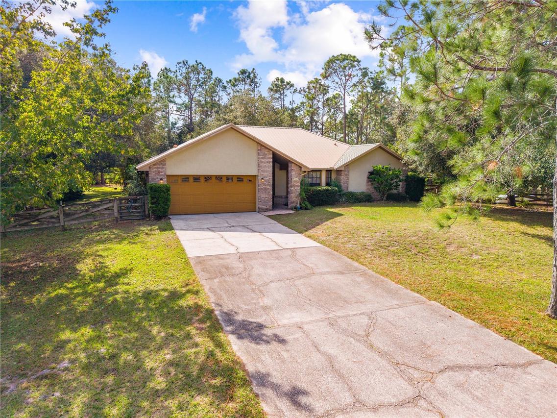 1860 Mustang Ct., St Cloud, FL 34771