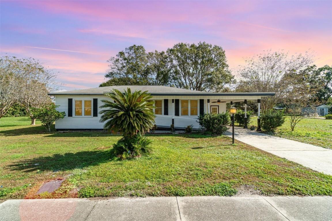 903 N Forrest Ave., Kissimmee, FL 34741