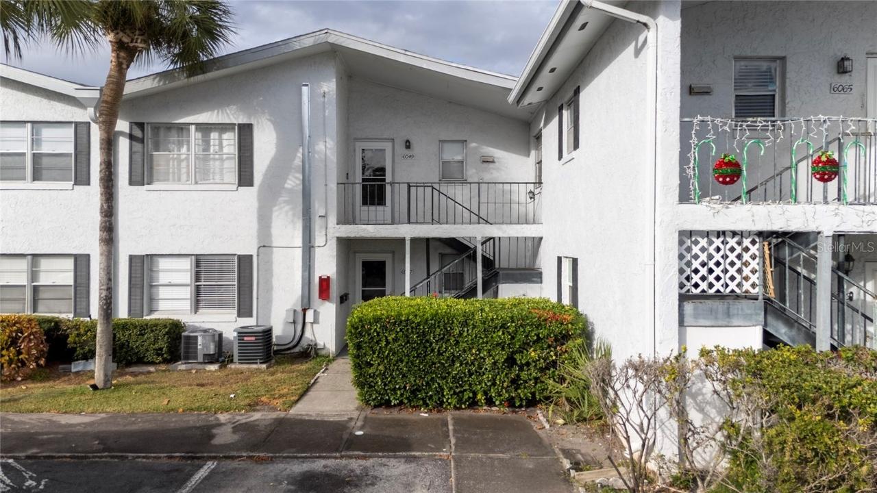 6047 Amberly Ct. #F36, Orlando, FL 32822