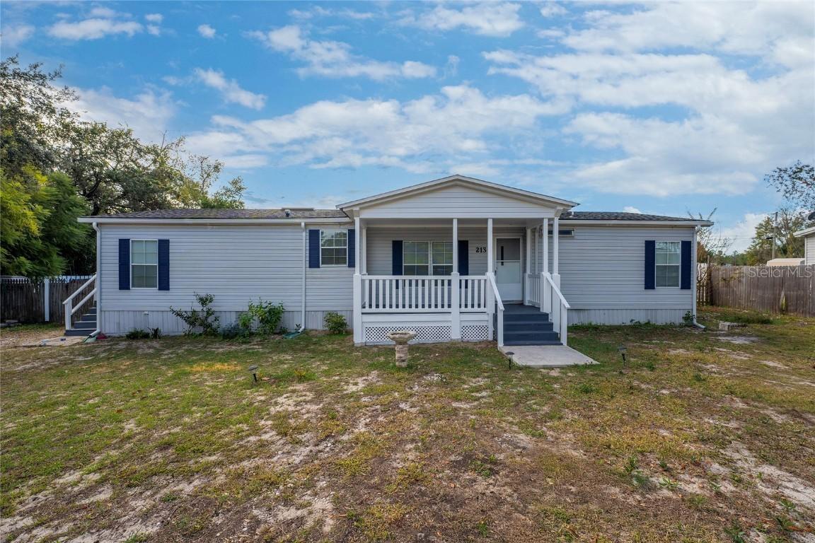 213 Bowen Rd., Davenport, FL 33837
